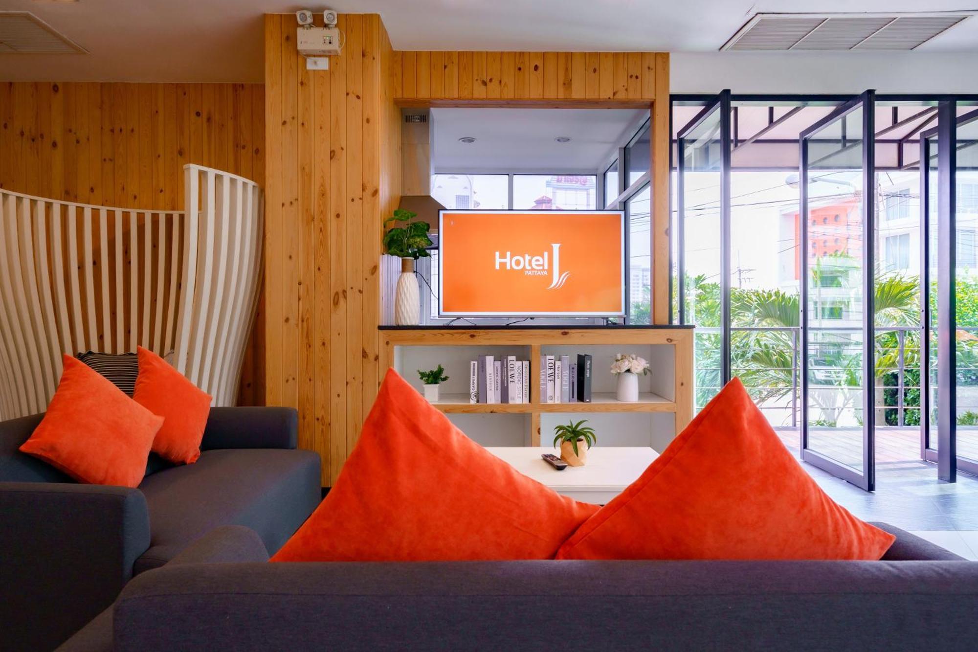 Hotel J Residence Паттая Екстер'єр фото